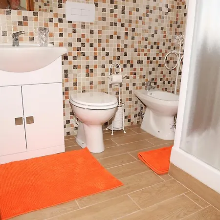 Emmahouse * Ostia